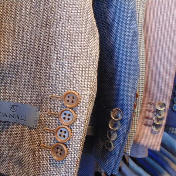 A man in a beautiful Italian Suit gets noticed 😍 - Picture 1 of 1